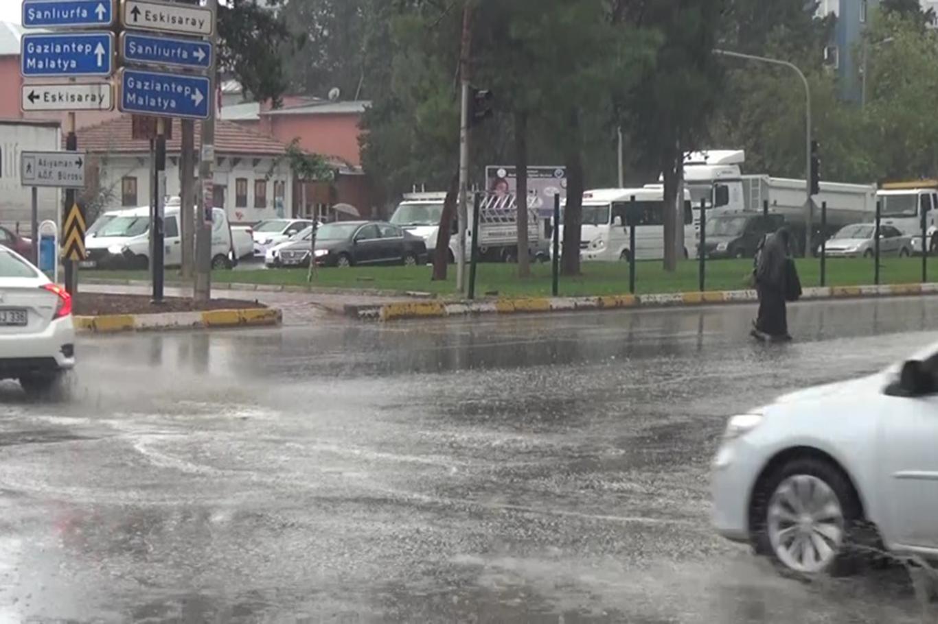 Adıyaman’da şiddetli yağış Adıyaman’da şiddetli yağış